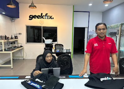 Customer review photo — GeekFix Malaysia