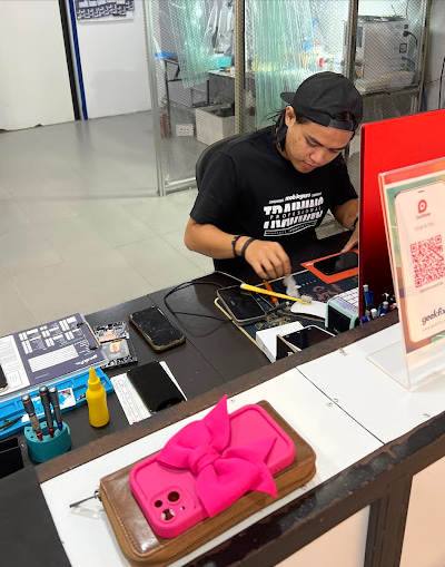 Customer review photo — GeekFix Malaysia