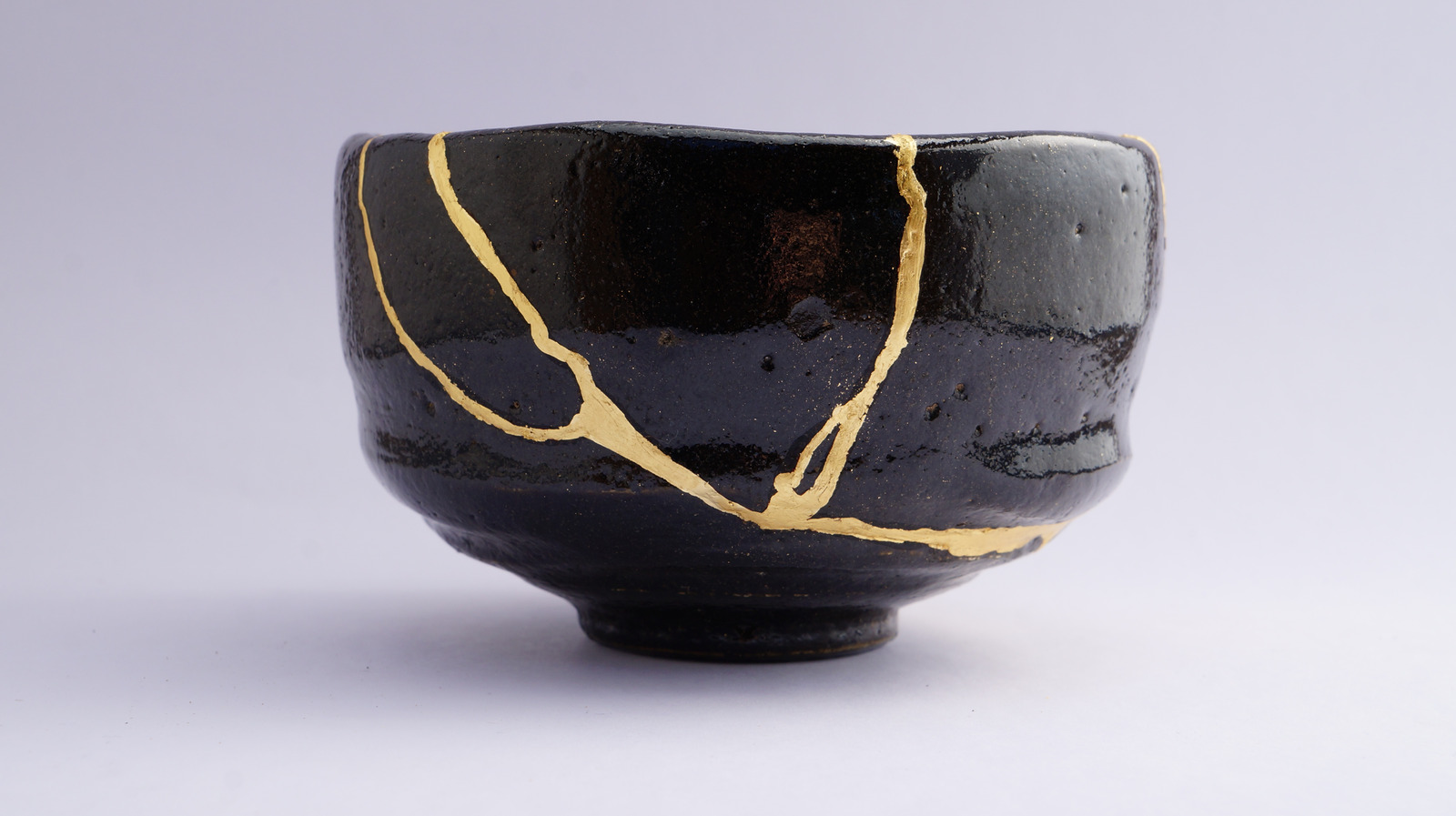 Kintsugi bowl — craftsmanship and careful repair
